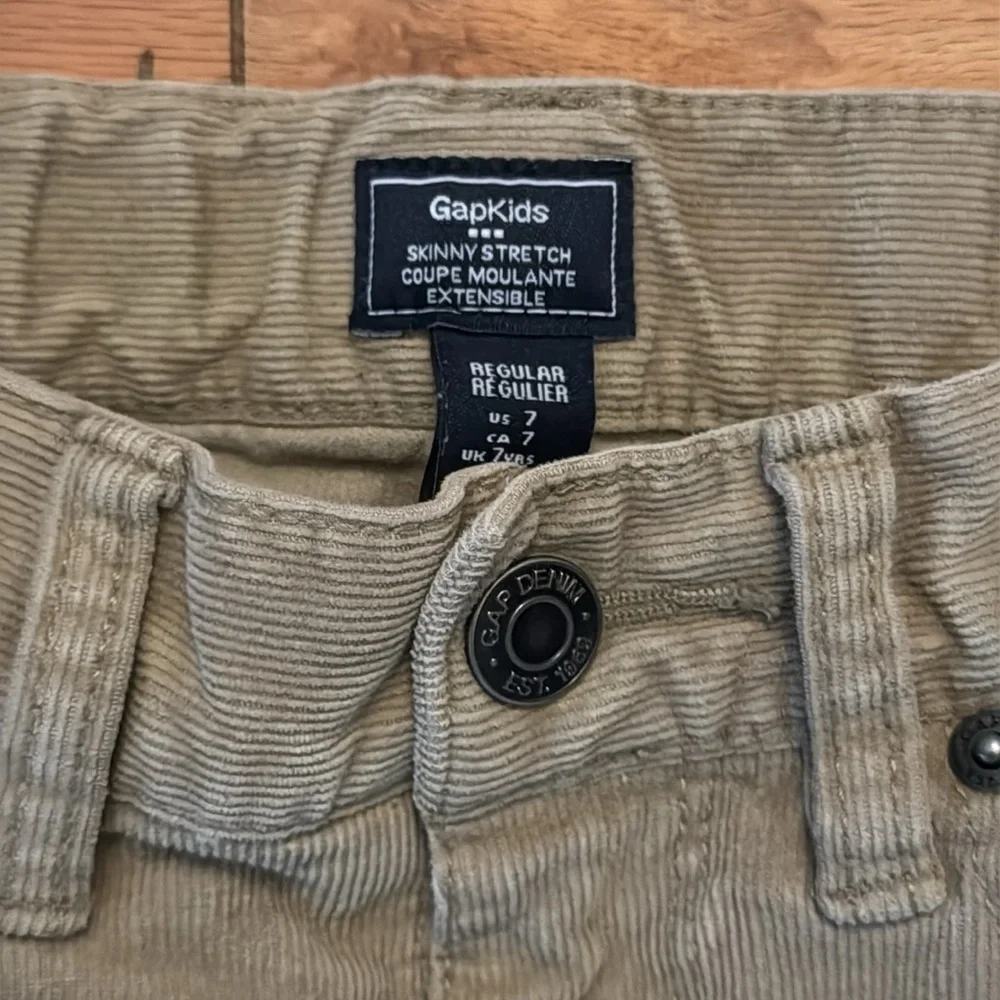 Gap Kids | Skinny Stretch Corduroy Pants | Khaki | size 7